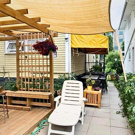 Maryland Homestay In Winnpeg Downtown Виннипег Экстерьер фото